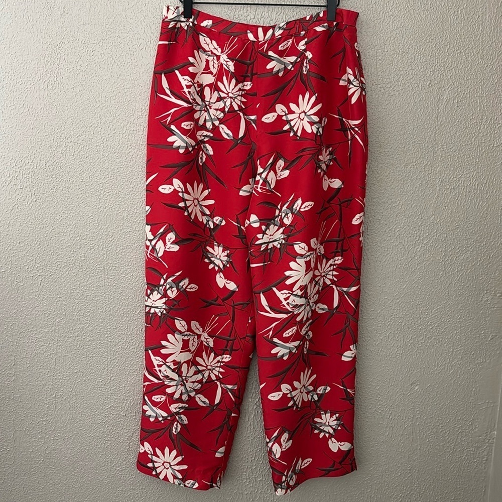 Adrianna Papell Silk Pants, Size 16, Red Floral Print